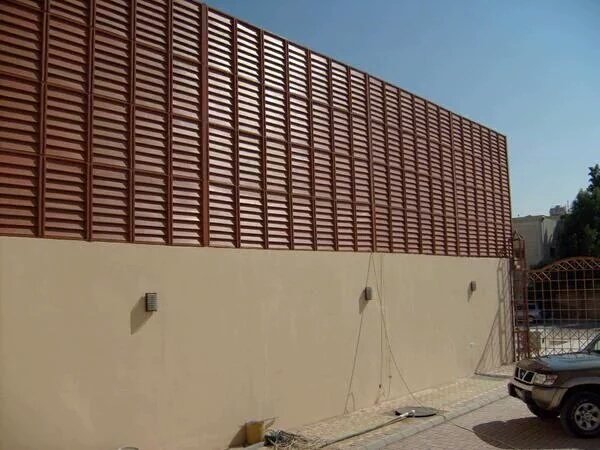 ساتر خشبي حديث في الرياض