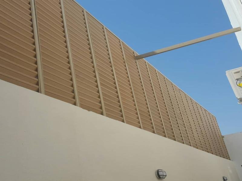 ساتر قماش بتصميم عملي للمدارس