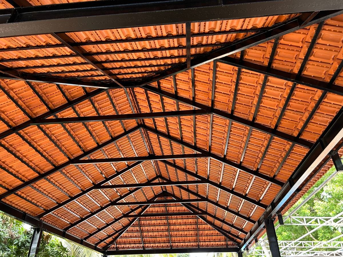 القرميد البلاستيكي (PVC) في الرياض